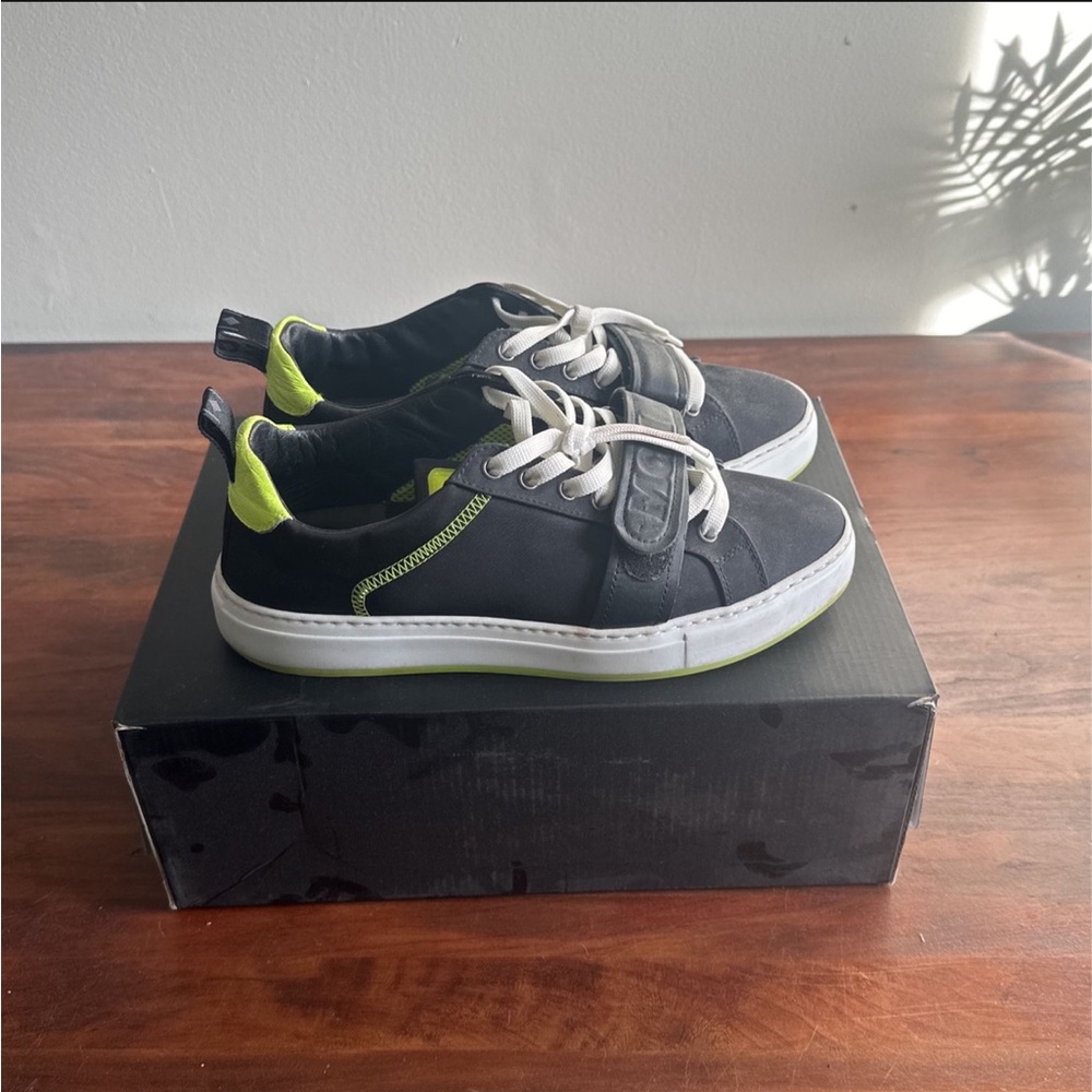 Mcm dressy shoes